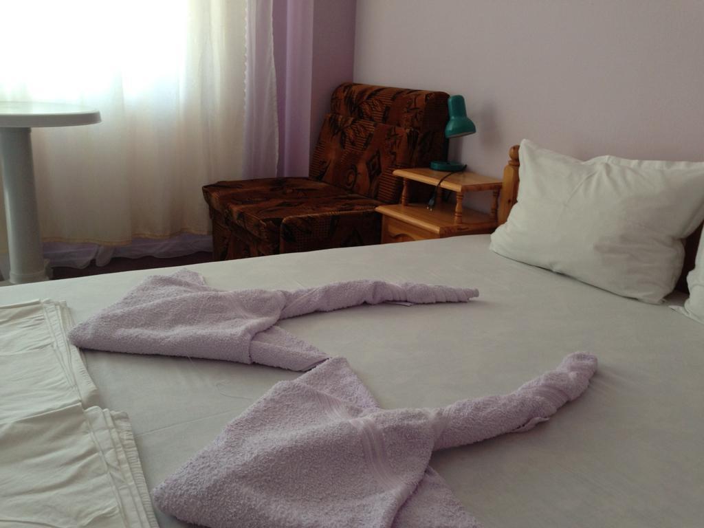 Zoya Guest House Ravda Ngoại thất bức ảnh
